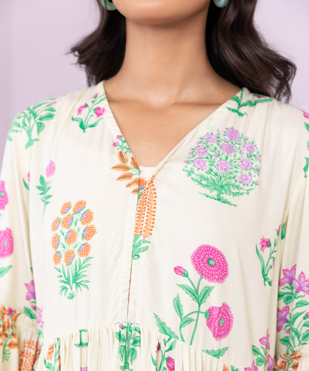 Arabic Flared Shirt for Lawn - Trendy and Stylish