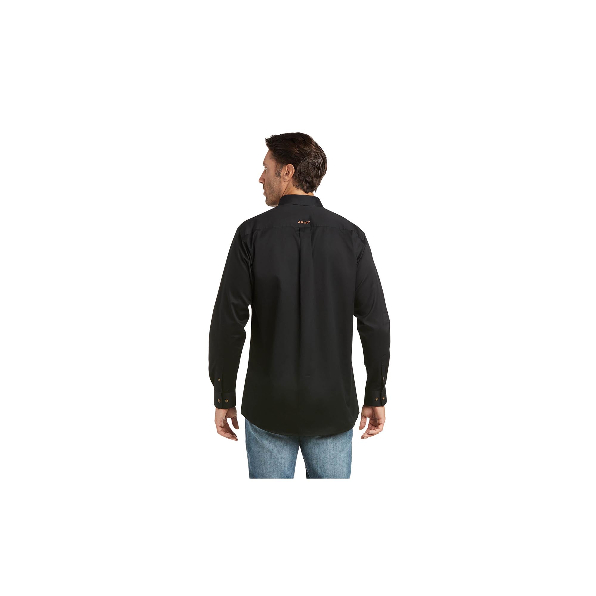 Ariat fitted black twill shirt with long sleeves for casual wear.