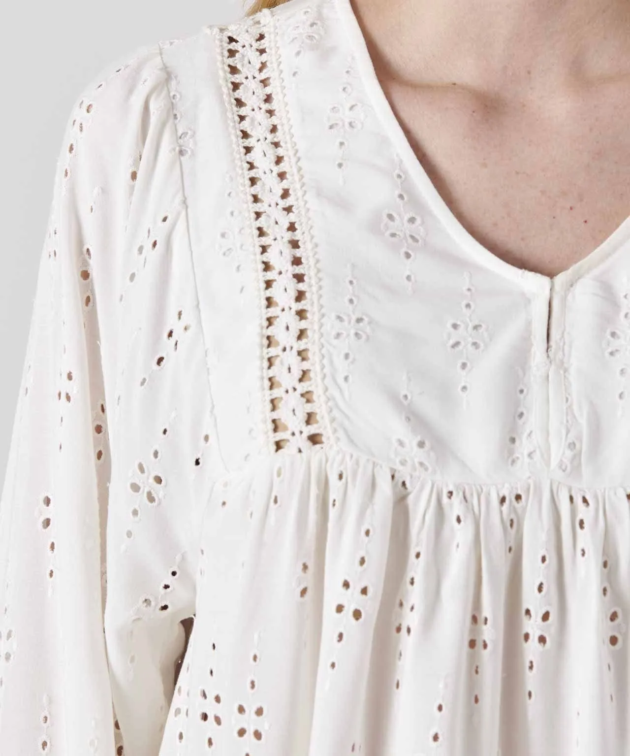 Broderie Anglais Blouse Online Shop