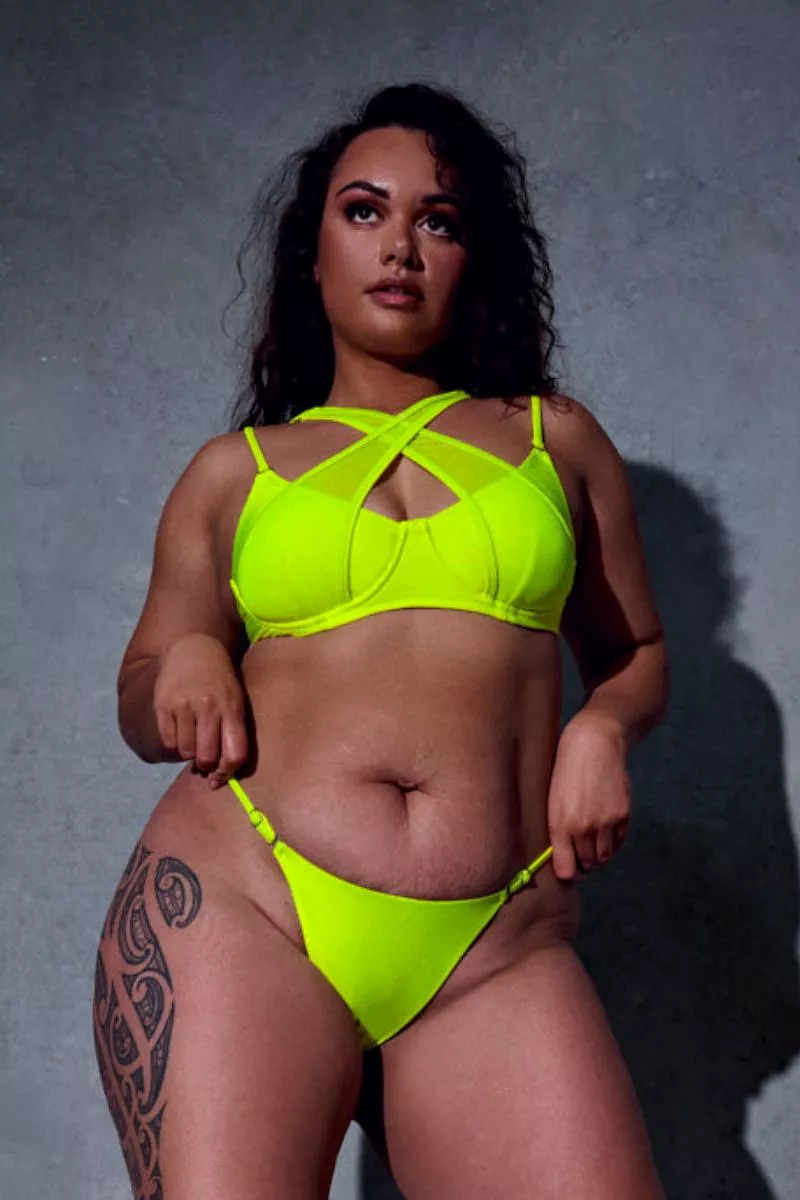 CXIX Neon Yellow Thong - Classique Scrunch