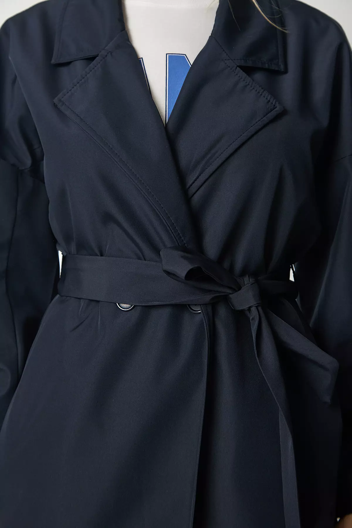 Ladies' Istanbul Trench Coat with Waist Tie for Seasonal Happiness