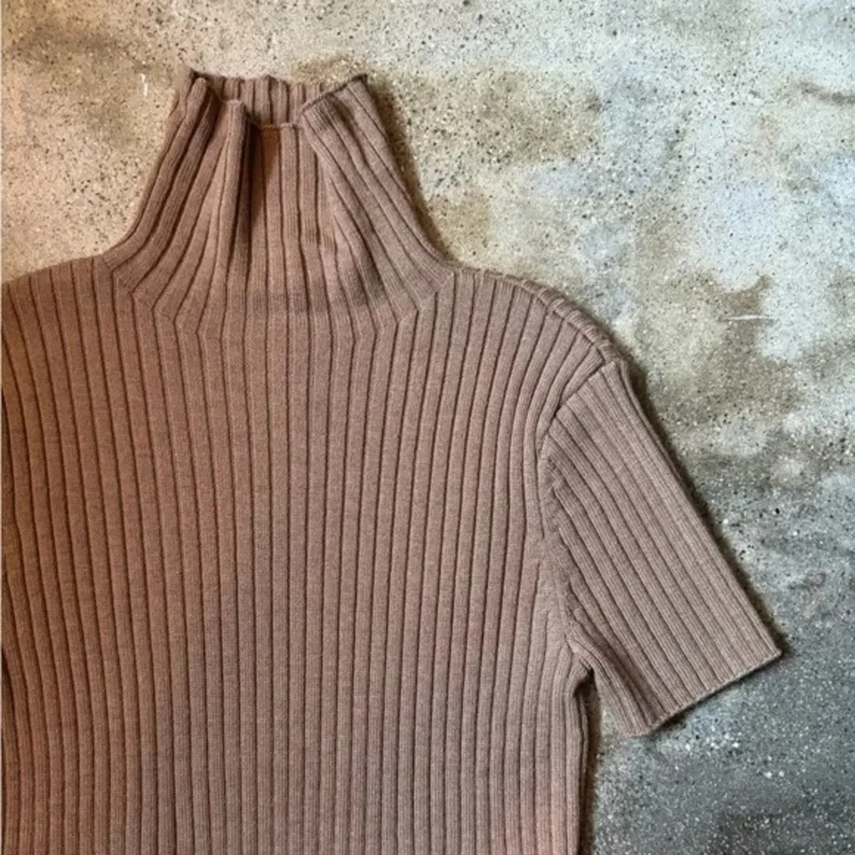 Ribbed Sweater by Lilou
