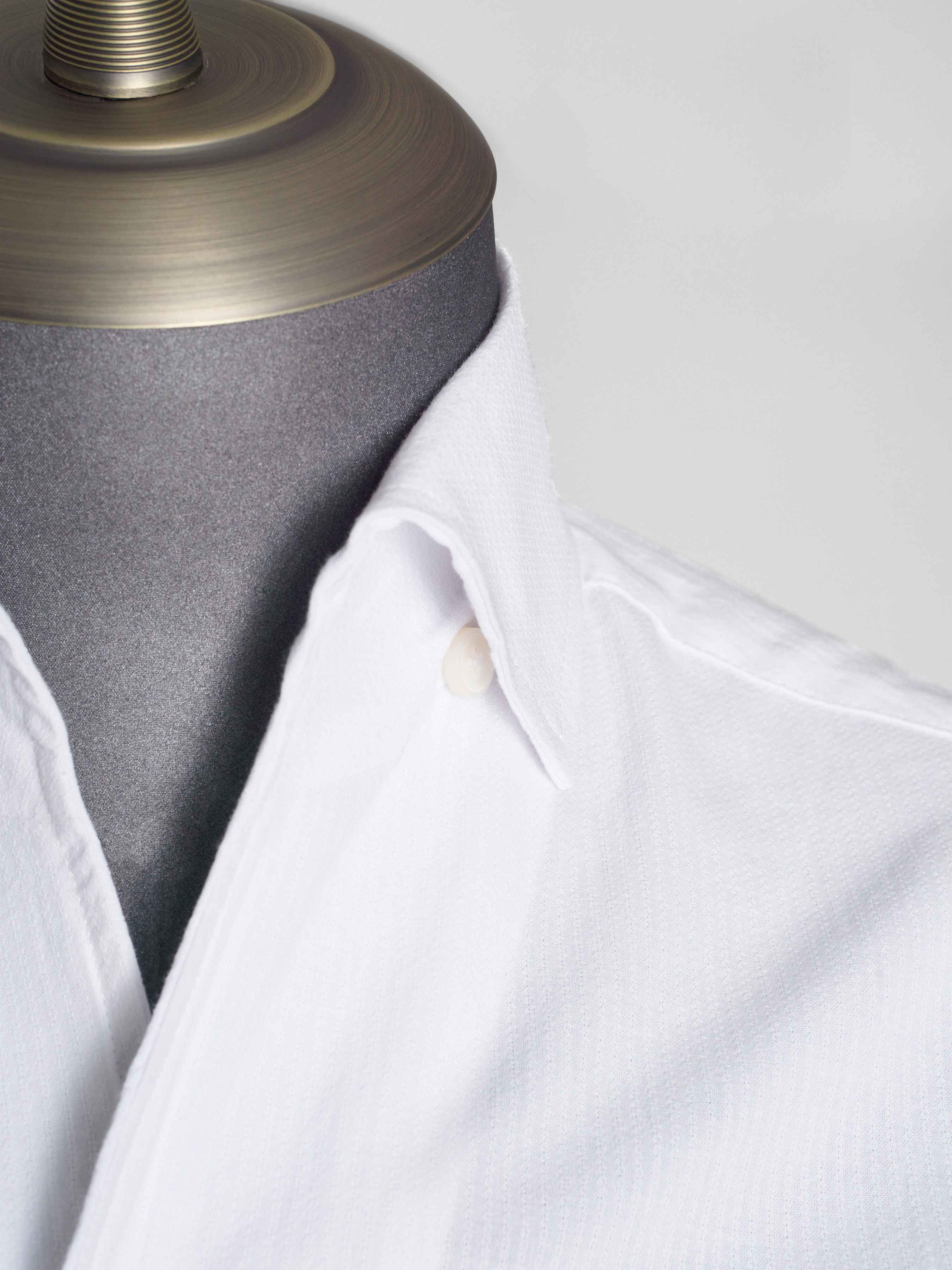 Luca White Formal Shirt with One-Piece Collar