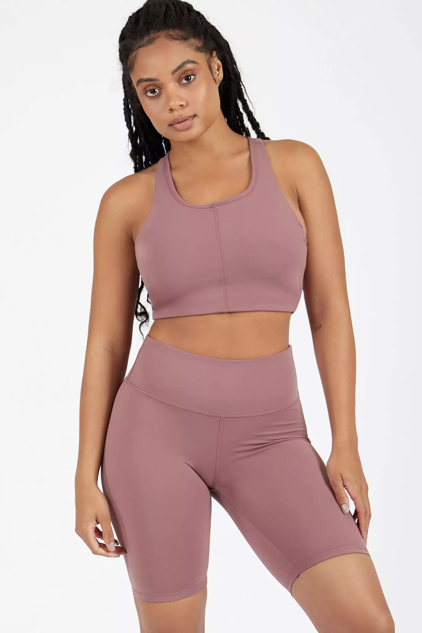 Naomi Sports Bra with Long Line Design