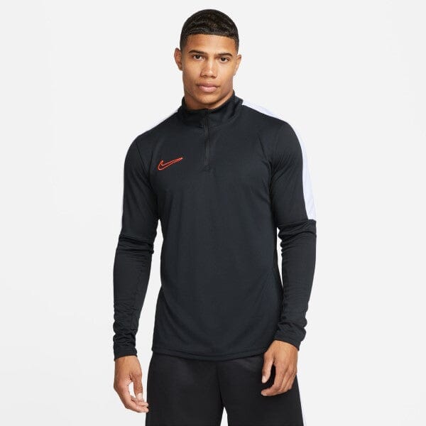 Nike long sleeve shirt for training, equipped with Dr-Fit technology