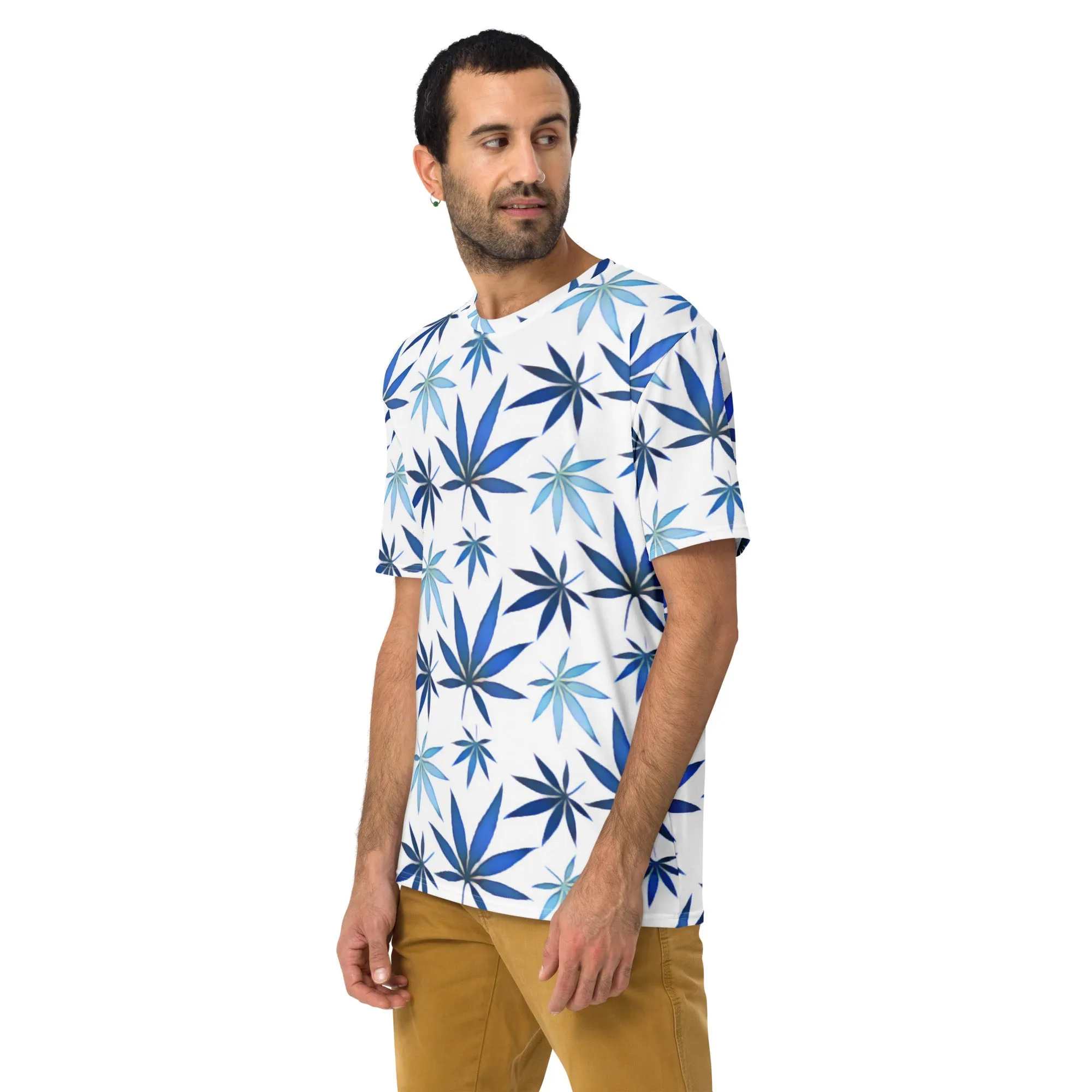 T-shirt with Marijuana Leaf Pattern