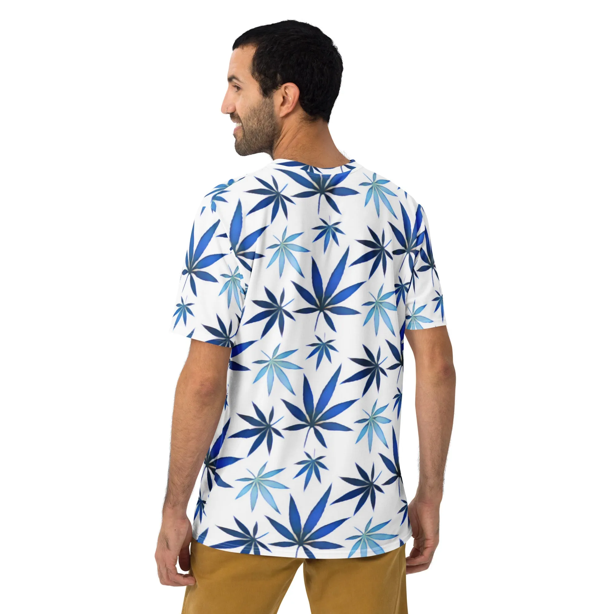 T-shirt with Marijuana Leaf Pattern