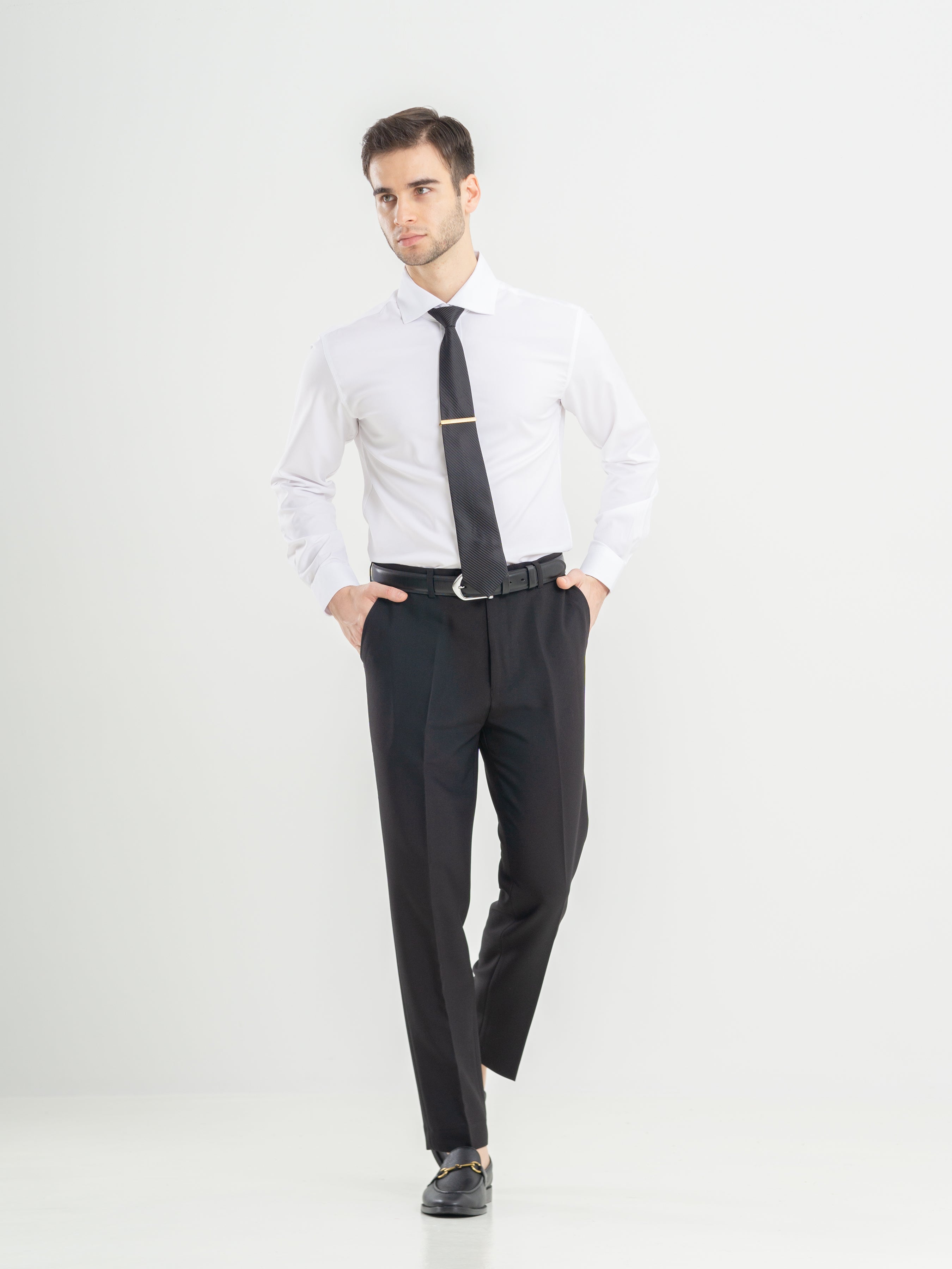 White formal shirt with aqua-free Windsor collar