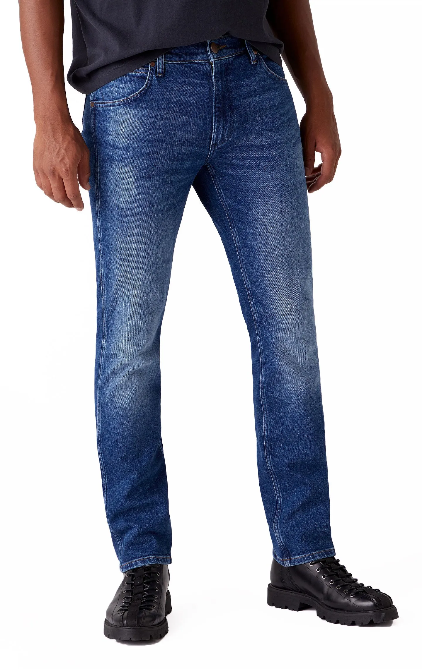 Wrangler Greensboro Hard Edge Modern Straight Denim Jeans